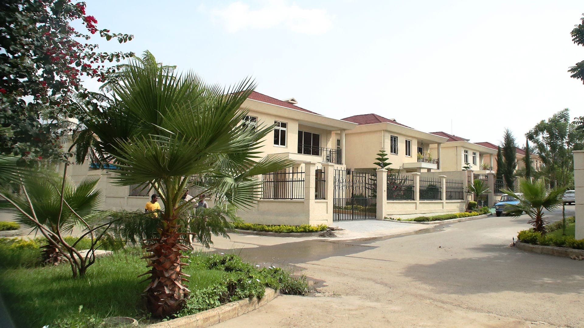 Enyi Real Estate cover